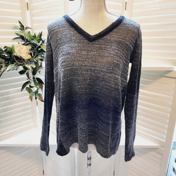 PRANA SPLIT BACK BLACK/WHITE PULLOVER SWEATER SIZE SMALL - Picture 1 of 6